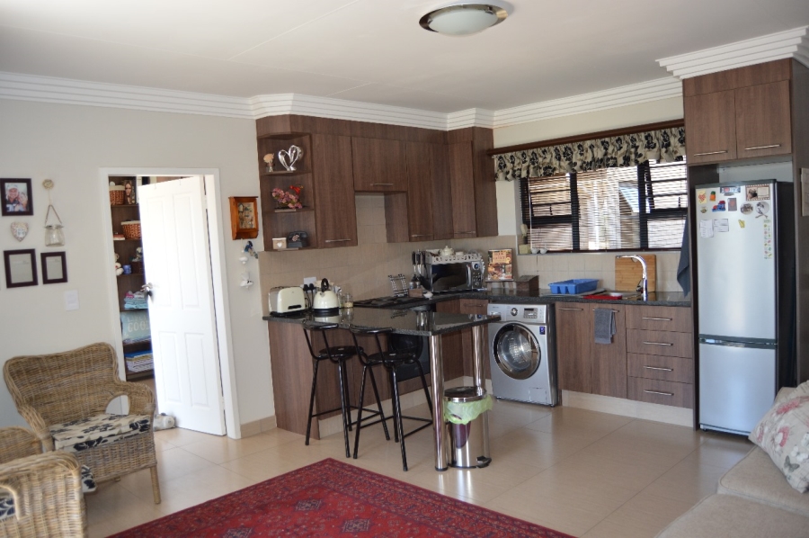 1 Bedroom Property for Sale in Potchefstroom North West